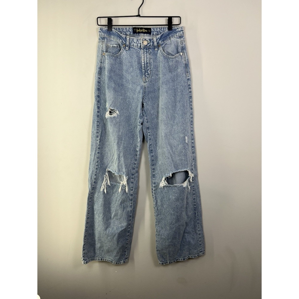 Indigo Rein Wide Leg Distressed Jeans Size 9 28x30 Light Wash